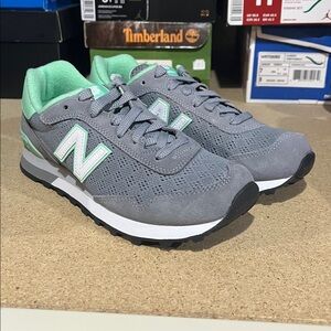 New Balance 515 WL515PHG Shoes Sneakers new grey mint Women’s Size 7